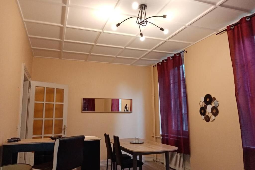 Le tribunal du bon samaritain Bouxwiller  Extérieur photo